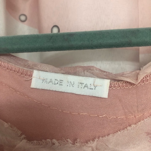 Women’s light pink asymmetrical top. Layers of ribboned pieces. Size small. - Picture 3 of 3